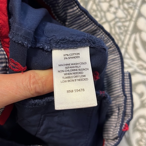 Ladie’s British Khaki Lobster Shorts. Size 6 - Picture 8 of 8